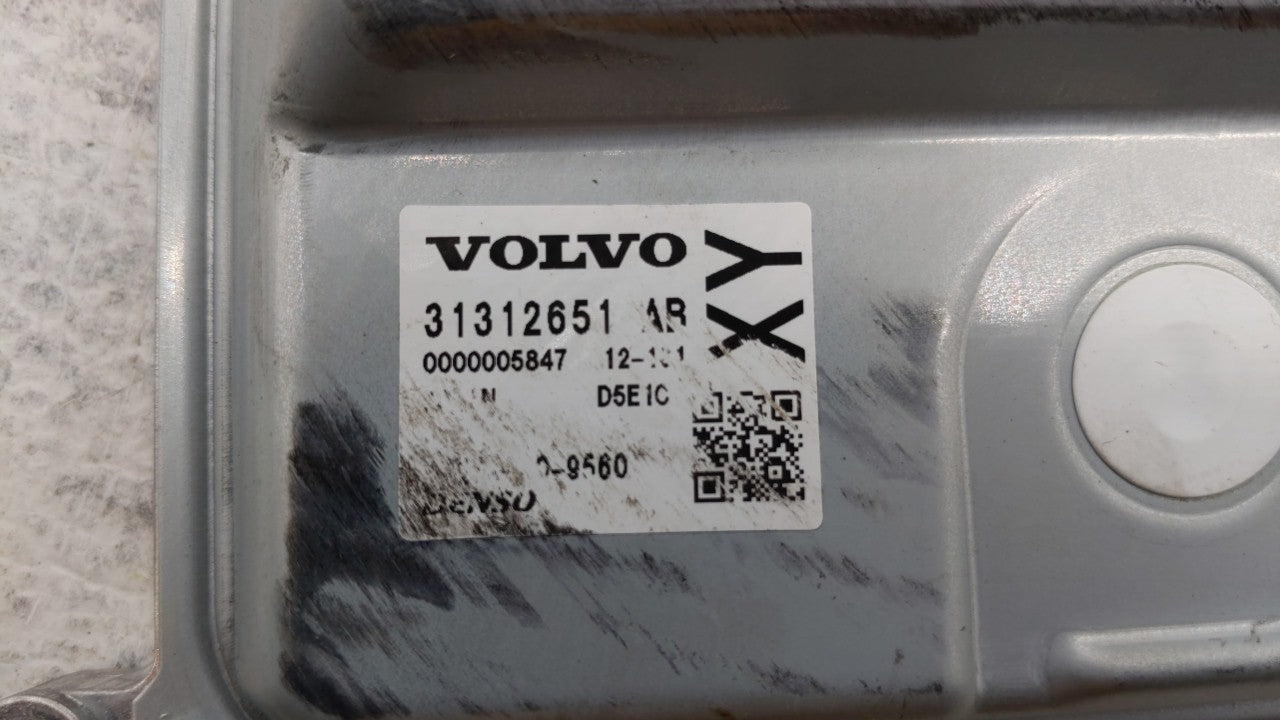 2014-2016 Volvo S60 PCM Engine Computer ECU ECM PCU OEM P/N:31312651AB Fits 2014 2015 2016 OEM Used Auto Parts - Oemusedautoparts1.com