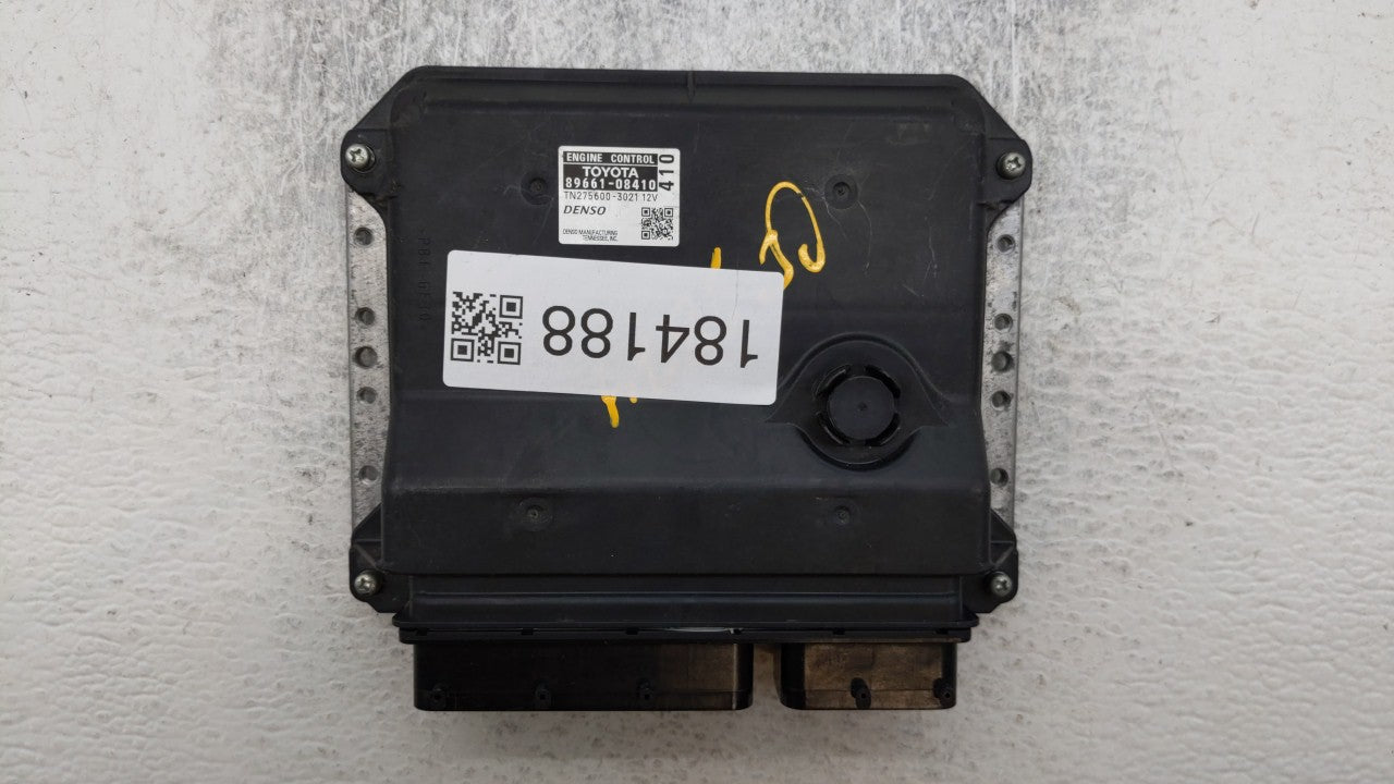 2015 Toyota Sienna PCM Engine Computer ECU ECM PCU OEM P/N:89661-08410 Fits 2016 OEM Used Auto Parts - Oemusedautoparts1.com