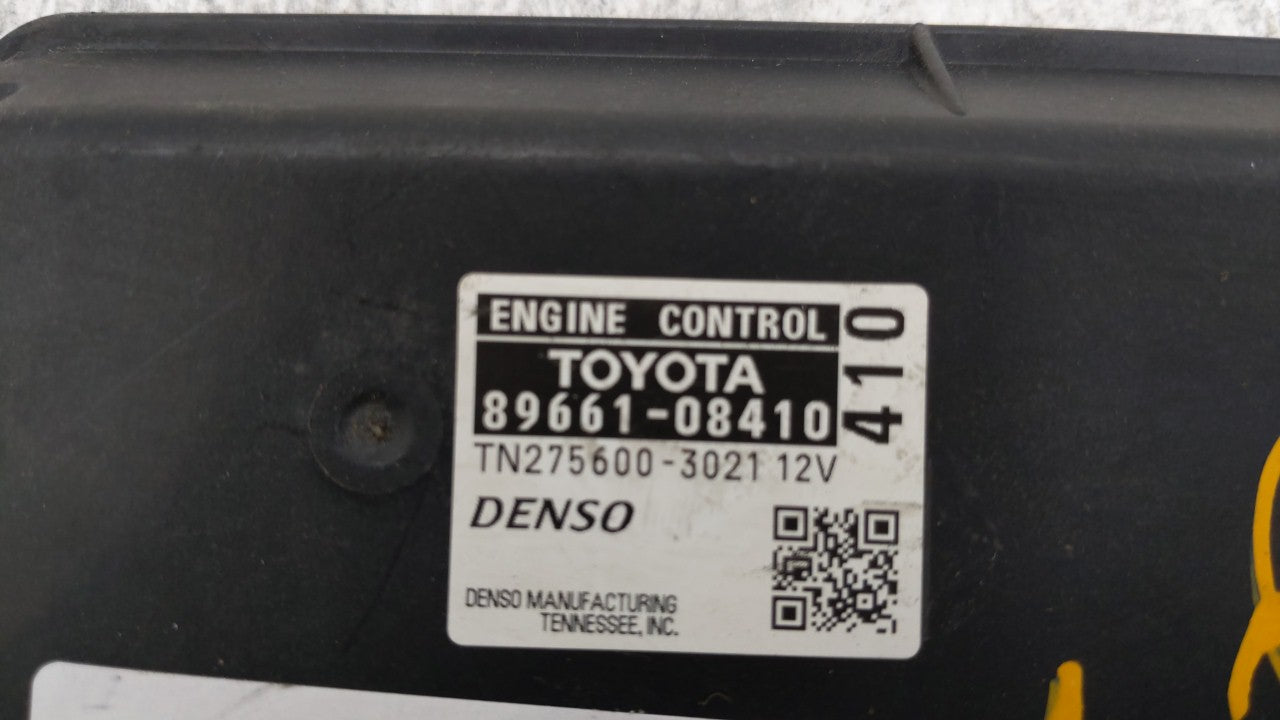 2015 Toyota Sienna PCM Engine Computer ECU ECM PCU OEM P/N:89661-08410 Fits 2016 OEM Used Auto Parts - Oemusedautoparts1.com