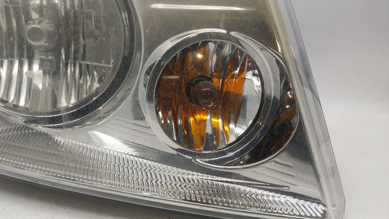 2004-2008 Ford F-150 Passenger Right Oem Head Light Headlight Lamp - Oemusedautoparts1.com