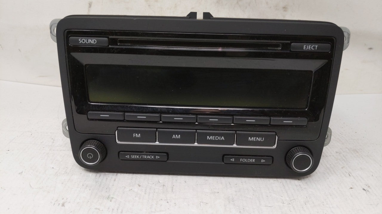 2015-2017 Volkswagen Jetta Radio AM FM Cd Player Receiver Replacement P/N:1K0 035 164 H Fits 2014 2015 2016 2017 OEM Used Auto Parts - Oemusedautoparts1.com