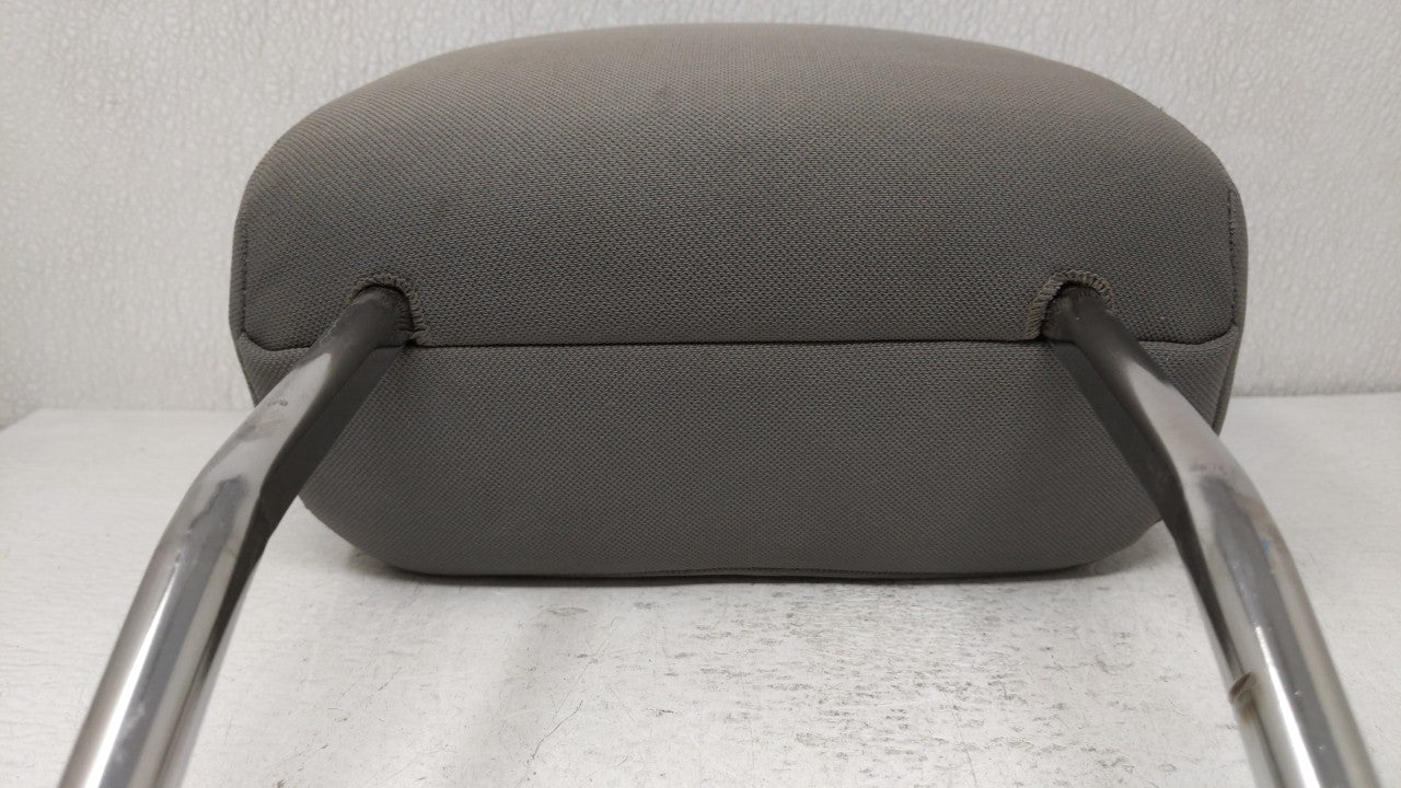 2014-2015 Chevrolet Impala Headrest Head Rest Front Driver Passenger Seat Fits 2014 2015 OEM Used Auto Parts - Oemusedautoparts1.com