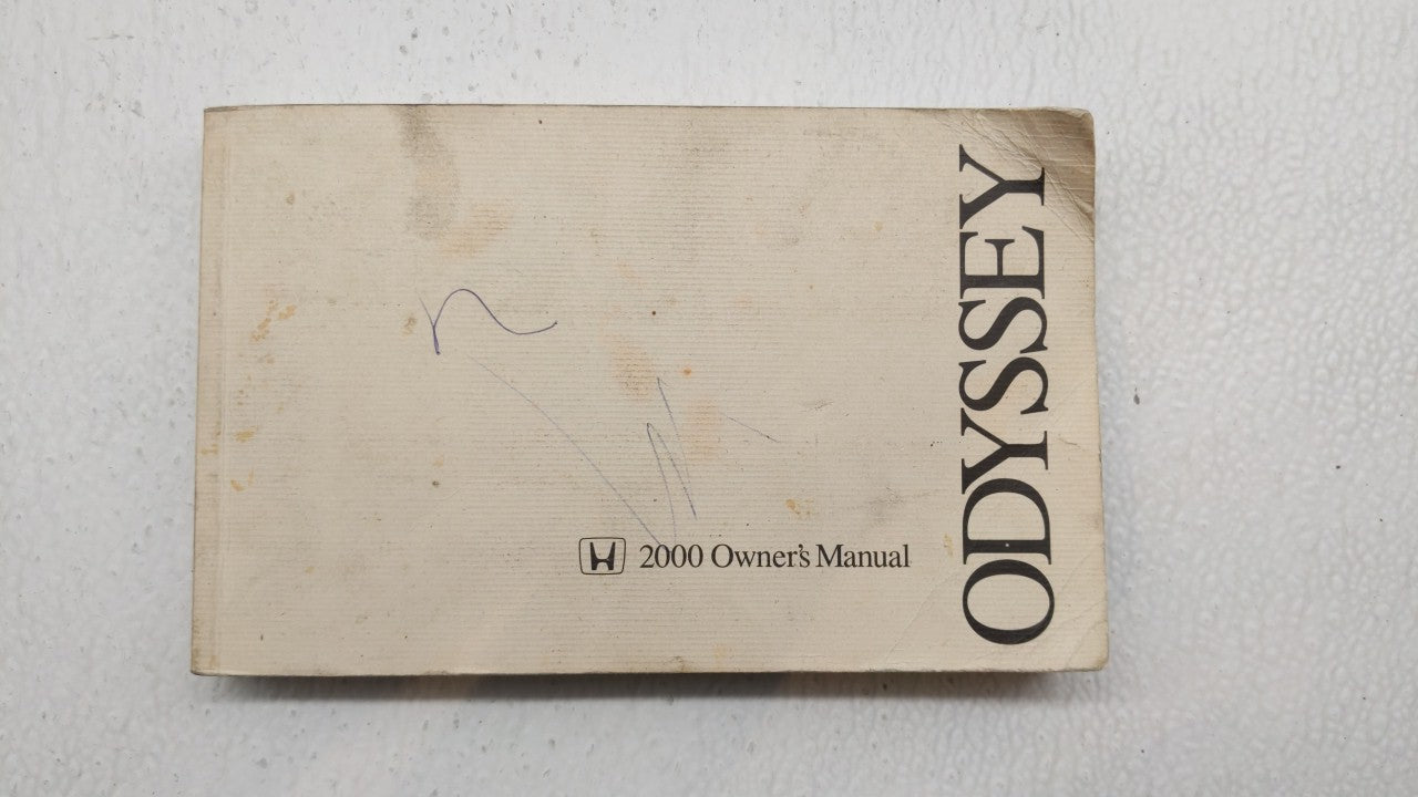 2000 Honda Odyssey Owners Manual Book Guide P/N:00X31-S0X-6100 OEM Used Auto Parts - Oemusedautoparts1.com