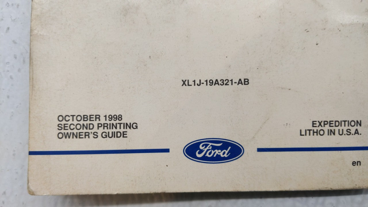 1999 Ford Expedition Owners Manual Book Guide P/N:XL1J-19A321-AB OEM Used Auto Parts - Oemusedautoparts1.com