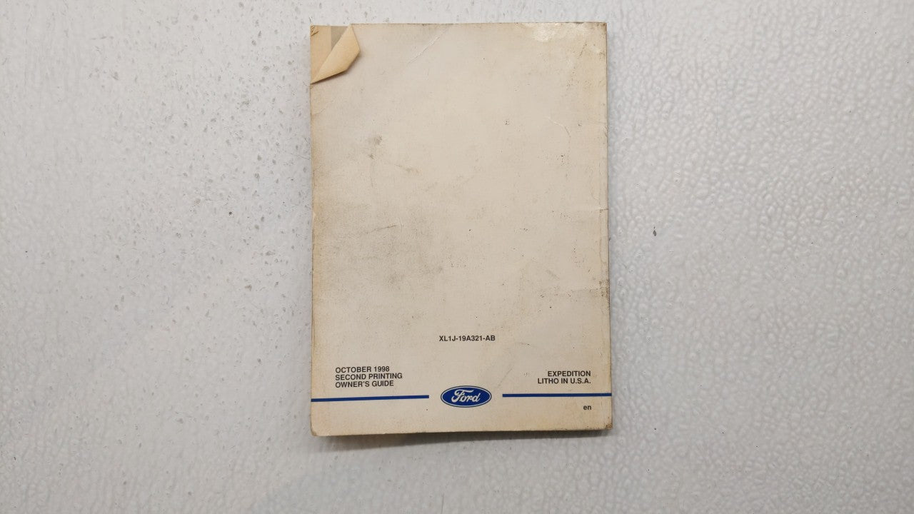 1999 Ford Expedition Owners Manual Book Guide P/N:XL1J-19A321-AB OEM Used Auto Parts - Oemusedautoparts1.com