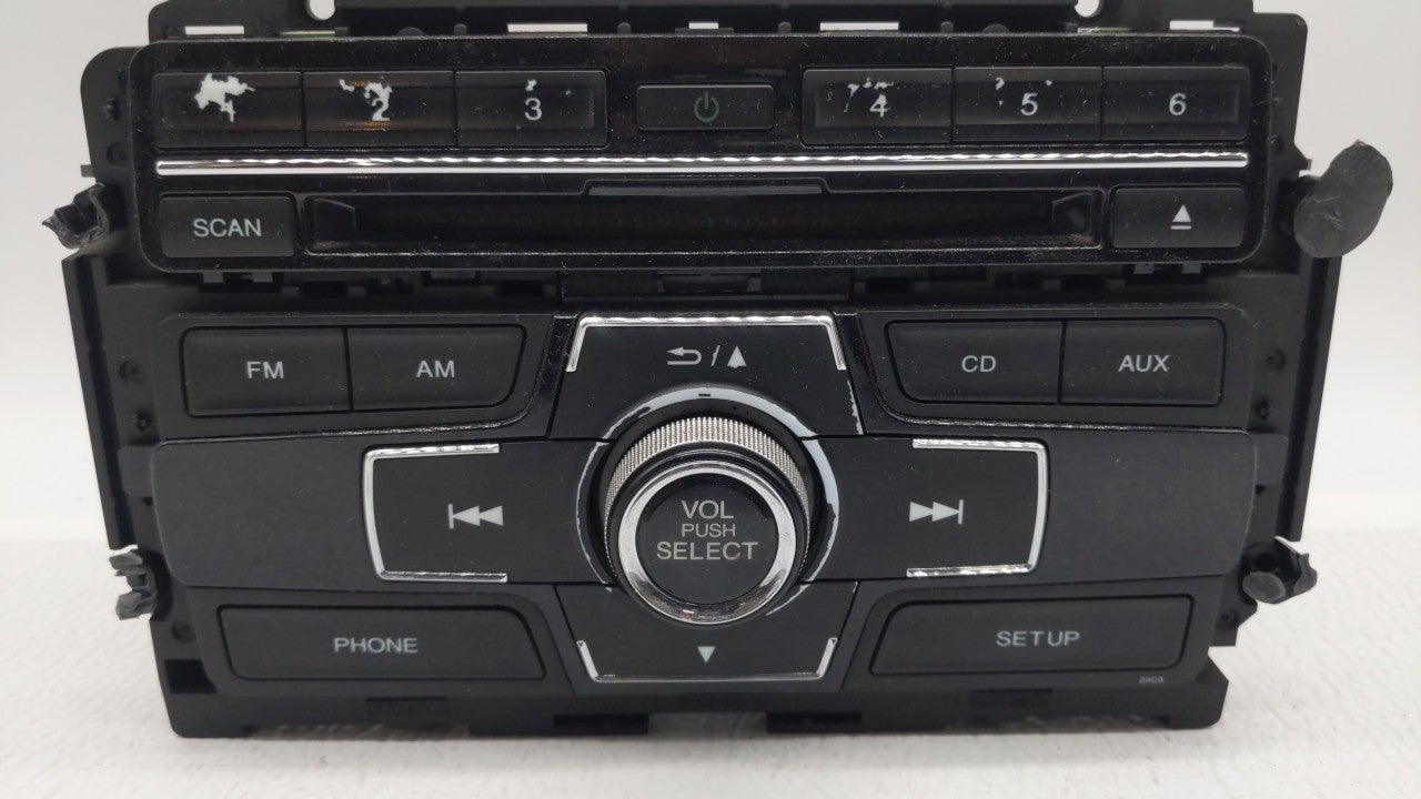 2013-2015 Honda Civic Radio AM FM Cd Player Receiver Replacement P/N:39100-TR3-A314-M1 39100-TS8-L314-M1 Fits 2013 2014 2015 OEM Used Auto Parts - Oemusedautoparts1.com