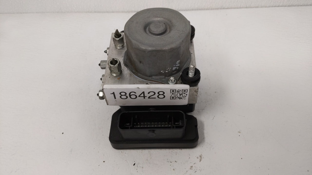 2019 Nissan Sentra ABS Pump Control Module Replacement P/N:47660 6UD0C 47660 5UD0C Fits OEM Used Auto Parts - Oemusedautoparts1.com