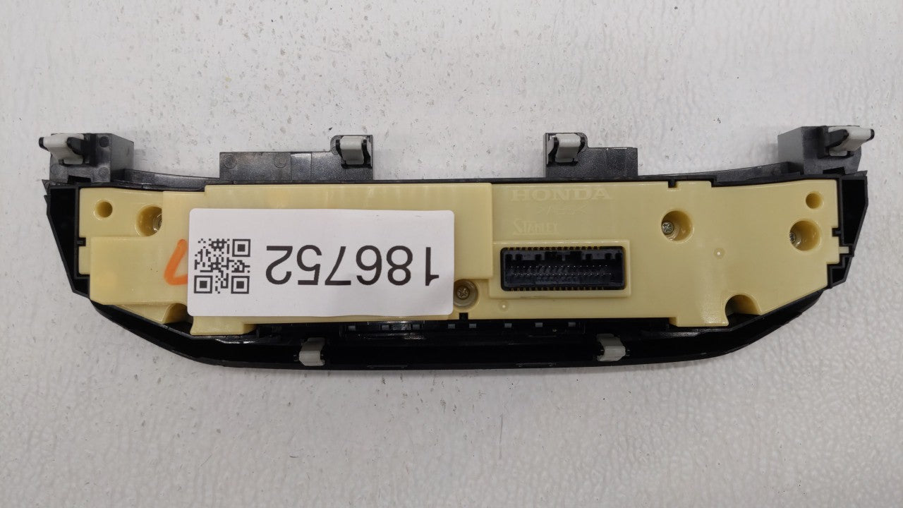 2013-2015 Honda Accord Climate Control Module Temperature AC/Heater Replacement P/N:79600T2FA611M1 Fits 2013 2014 2015 OEM Used Auto Parts - Oemusedautoparts1.com