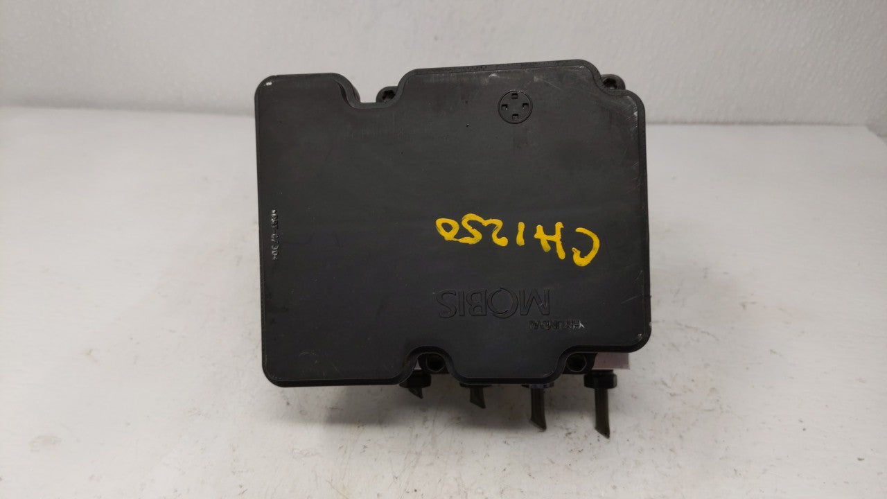 2014-2016 Kia Forte ABS Pump Control Module Replacement P/N:58900-A7200 58920-A7200 Fits 2014 2015 2016 OEM Used Auto Parts - Oemusedautoparts1.com