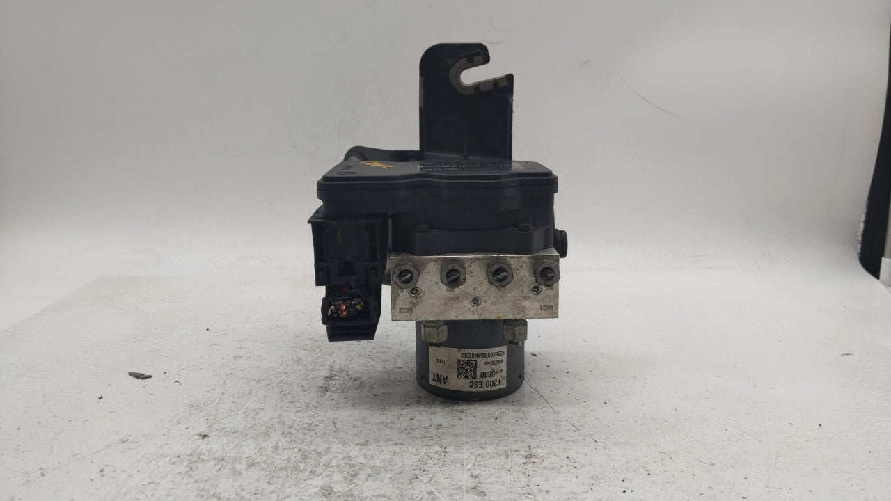 2012-2013 Chevrolet Sonic ABS Pump Control Module Replacement P/N:95173880 95104537 Fits 2012 2013 OEM Used Auto Parts - Oemusedautoparts1.com