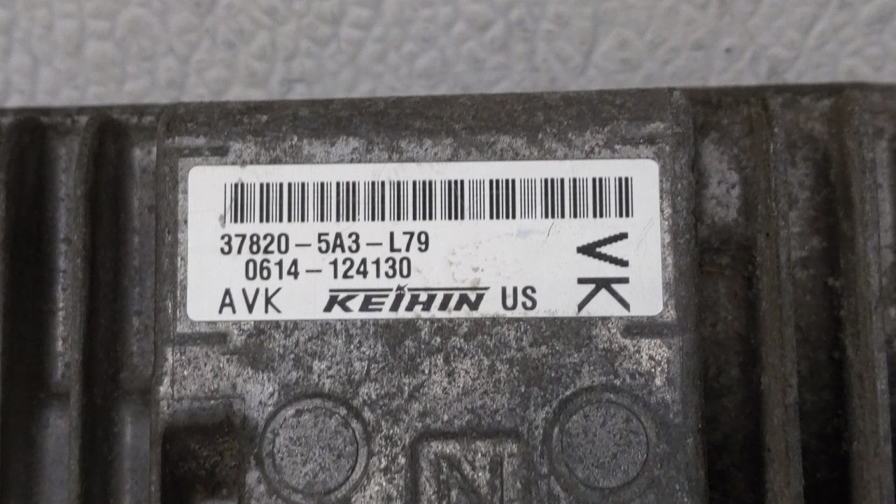 2013 Honda Accord PCM Engine Computer ECU ECM PCU OEM P/N:37820-5A3-L78 37820-5A3-L79 Fits OEM Used Auto Parts - Oemusedautoparts1.com