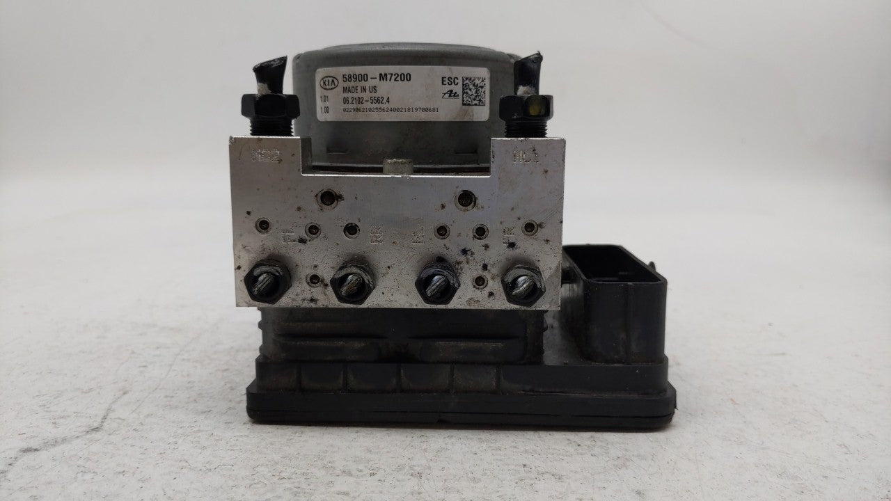 2019 Kia Forte ABS Pump Control Module Replacement P/N:58900-M7200 58900-M7200 Fits OEM Used Auto Parts - Oemusedautoparts1.com