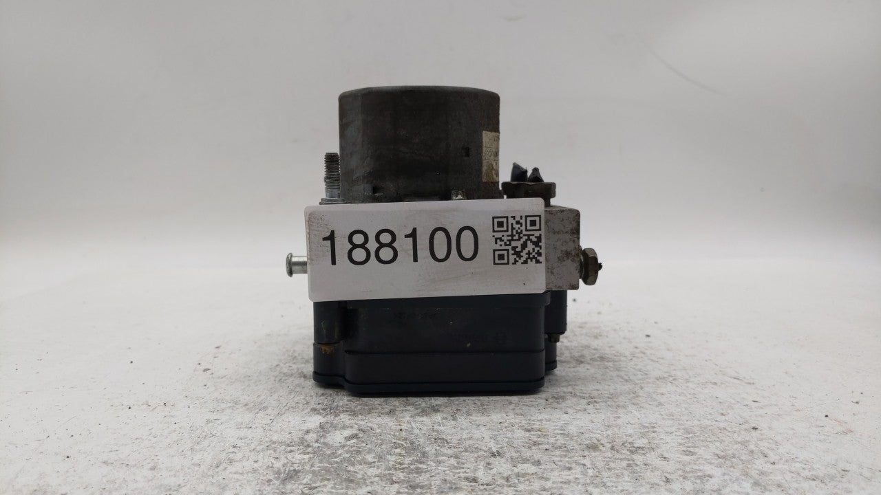 2013-2014 Ford Taurus ABS Pump Control Module Replacement P/N:DG13-2C405-A DG13-2C405-AD Fits 2013 2014 OEM Used Auto Parts - Oemusedautoparts1.com