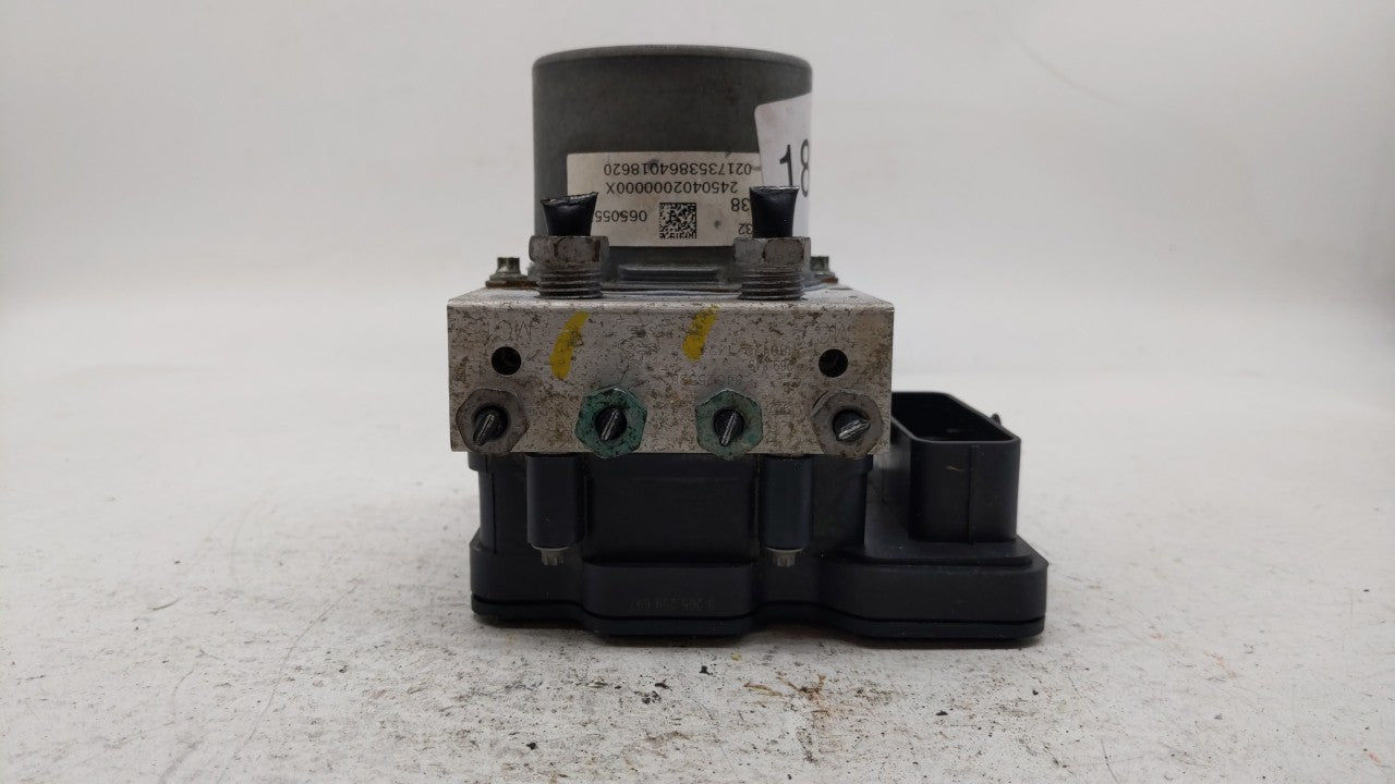 2018 Chevrolet Malibu ABS Pump Control Module Replacement P/N:84325538 Fits OEM Used Auto Parts - Oemusedautoparts1.com