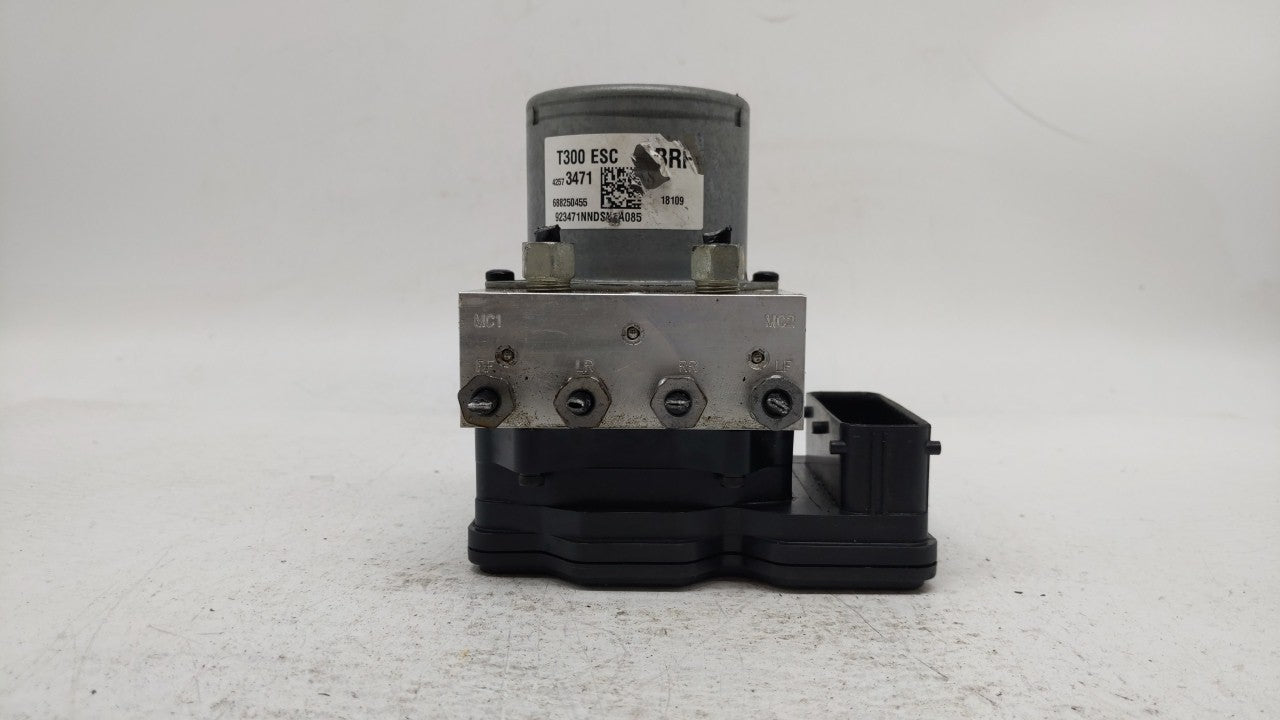 2017-2018 Chevrolet Sonic ABS Pump Control Module Replacement P/N:42573471 42520672 Fits 2017 2018 OEM Used Auto Parts - Oemusedautoparts1.com