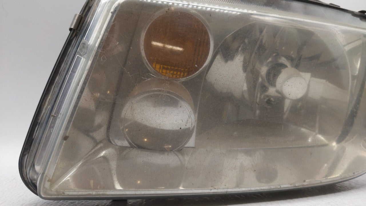2002-2006 Volkswagen Jetta Driver Left Oem Head Light Headlight Lamp - Oemusedautoparts1.com