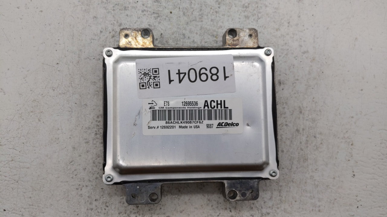 2017-2018 Chevrolet Trax PCM Engine Computer ECU ECM PCU OEM P/N:12679097 12670309 Fits 2017 2018 2019 OEM Used Auto Parts - Oemusedautoparts1.com