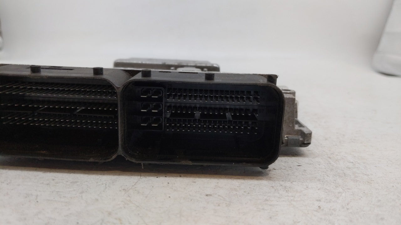 2015-2017 Volkswagen Jetta PCM Engine Computer ECU ECM PCU OEM P/N:06K 907 425 C Fits 2015 2016 2017 OEM Used Auto Parts - Oemusedautoparts1.com