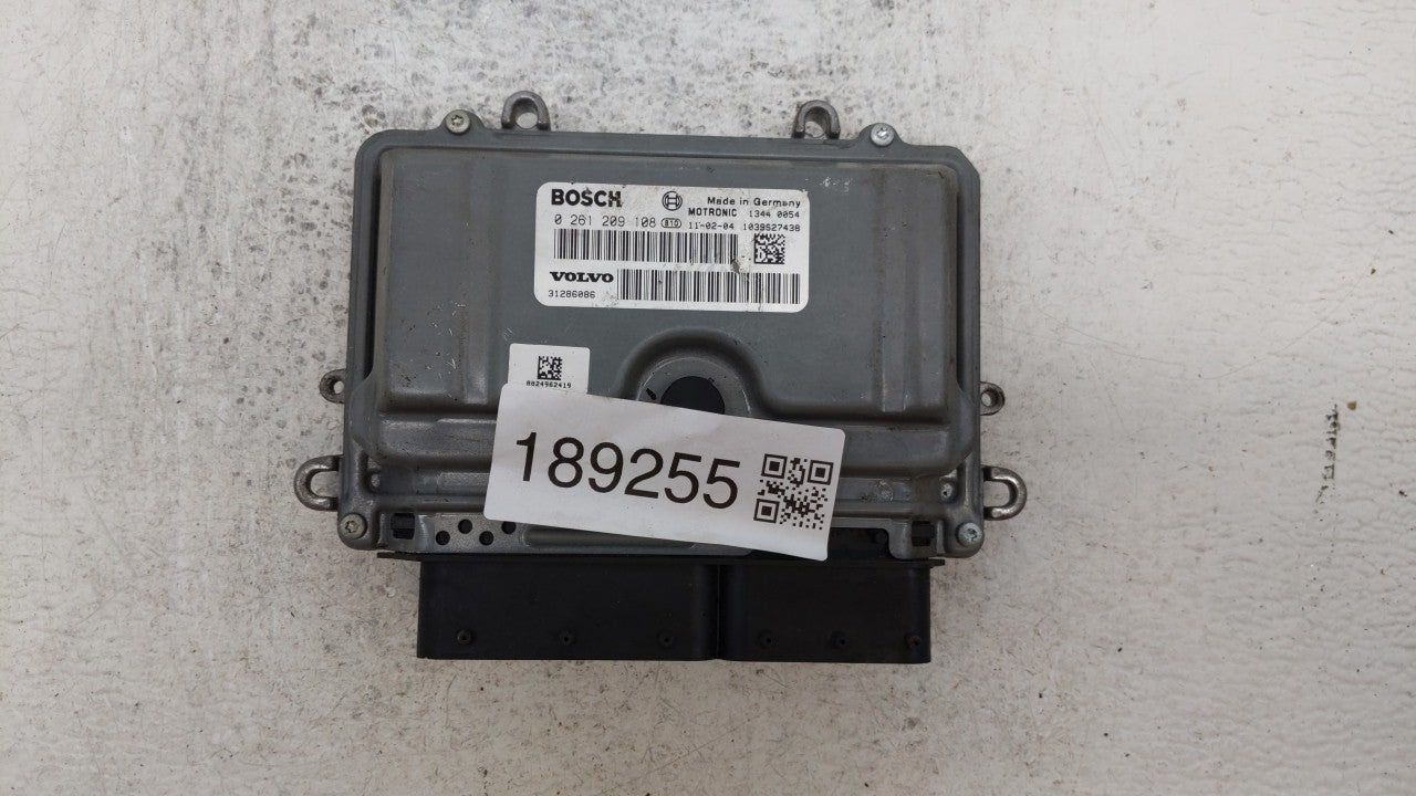 2012 Volvo S60 PCM Engine Computer ECU ECM PCU OEM P/N:0 261 209 108 31286086 Fits OEM Used Auto Parts - Oemusedautoparts1.com