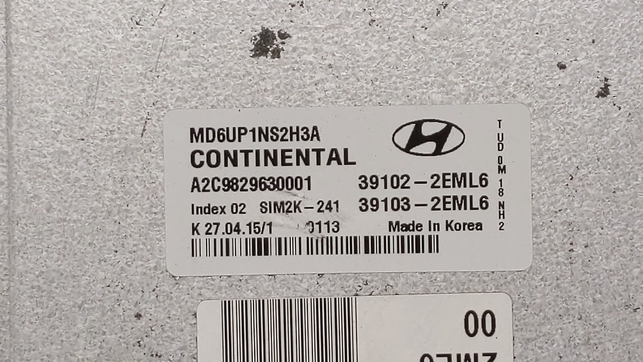 2014-2016 Hyundai Elantra PCM Engine Computer ECU ECM PCU OEM P/N:39133-2EGE0 39102-2EML6 Fits 2014 2015 2016 OEM Used Auto Parts - Oemusedautoparts1.com