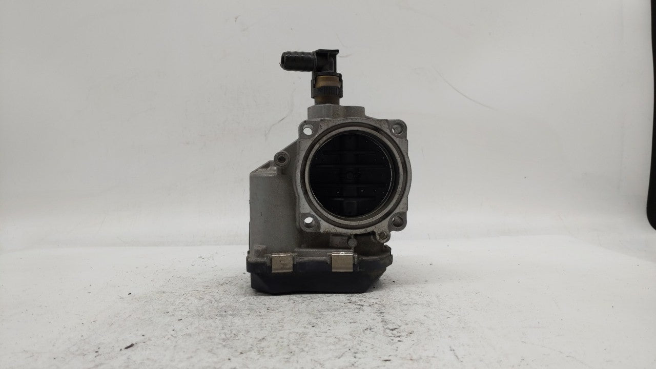 2014-2016 Bmw 428i Throttle Body P/N:A2C53355204 1354 7588625 Fits 2012 2013 2014 2015 2016 2017 2018 OEM Used Auto Parts - Oemusedautoparts1.com