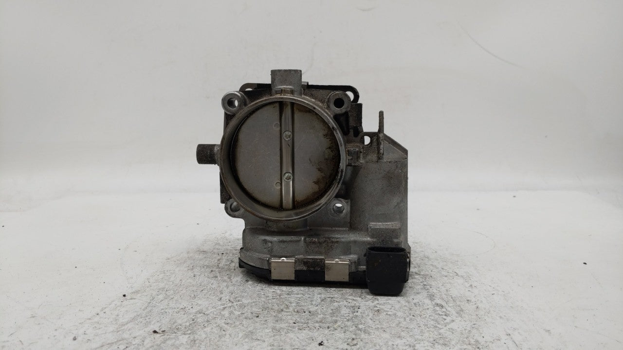 2006-2009 Mercedes-Benz Clk350 Throttle Body P/N:A 113 141 01 25 1131410125 Fits 2005 2006 2007 2008 2009 2010 2011 2012 2013 2014 OEM Used Auto Parts - Oemusedautoparts1.com