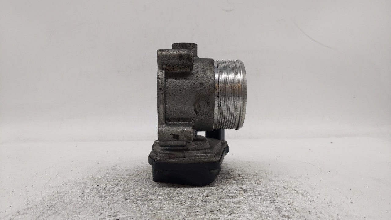 2010-2017 Audi A5 Throttle Body P/N:06F 133 062 J 06F 133 062 T Fits OEM Used Auto Parts - Oemusedautoparts1.com