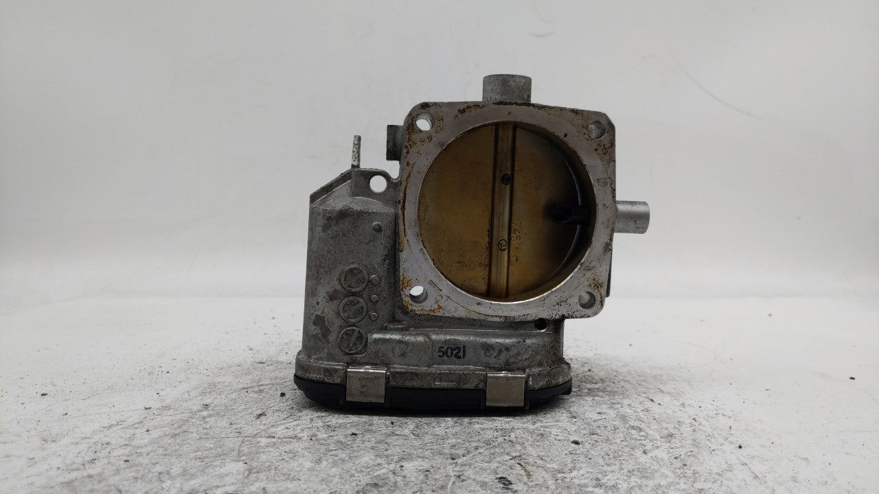 2001-2006 Mercedes-Benz S430 Throttle Body P/N:113 141 01 25 1131410125 Fits OEM Used Auto Parts - Oemusedautoparts1.com