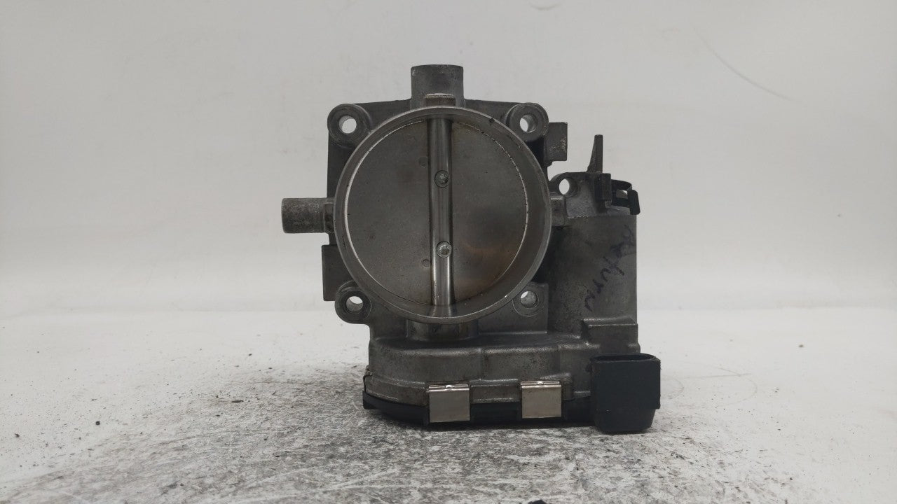 2007-2011 Mercedes-Benz E350 Throttle Body P/N:A 113 141 01 25 1131410125 Fits 2005 2006 2007 2008 2009 2010 2011 2012 2013 2014 OEM Used Auto Parts - Oemusedautoparts1.com