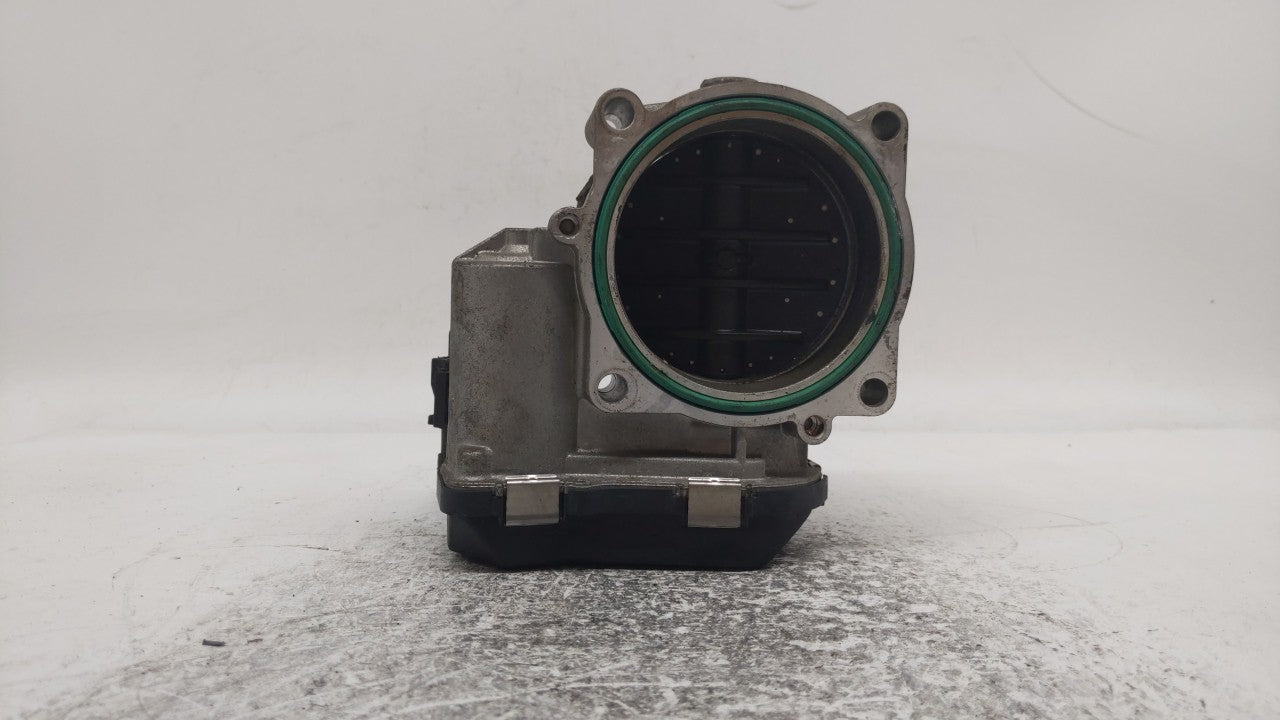 2008-2011 Bmw 528i Throttle Body P/N:7 556 188 1354 7556118 Fits 2007 2008 2009 2010 2011 2012 2013 OEM Used Auto Parts - Oemusedautoparts1.com