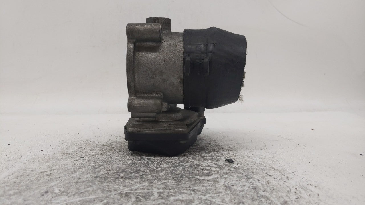 2010-2017 Audi A5 Throttle Body P/N:06F 133 062 J 06F 133 062 T Fits OEM Used Auto Parts - Oemusedautoparts1.com