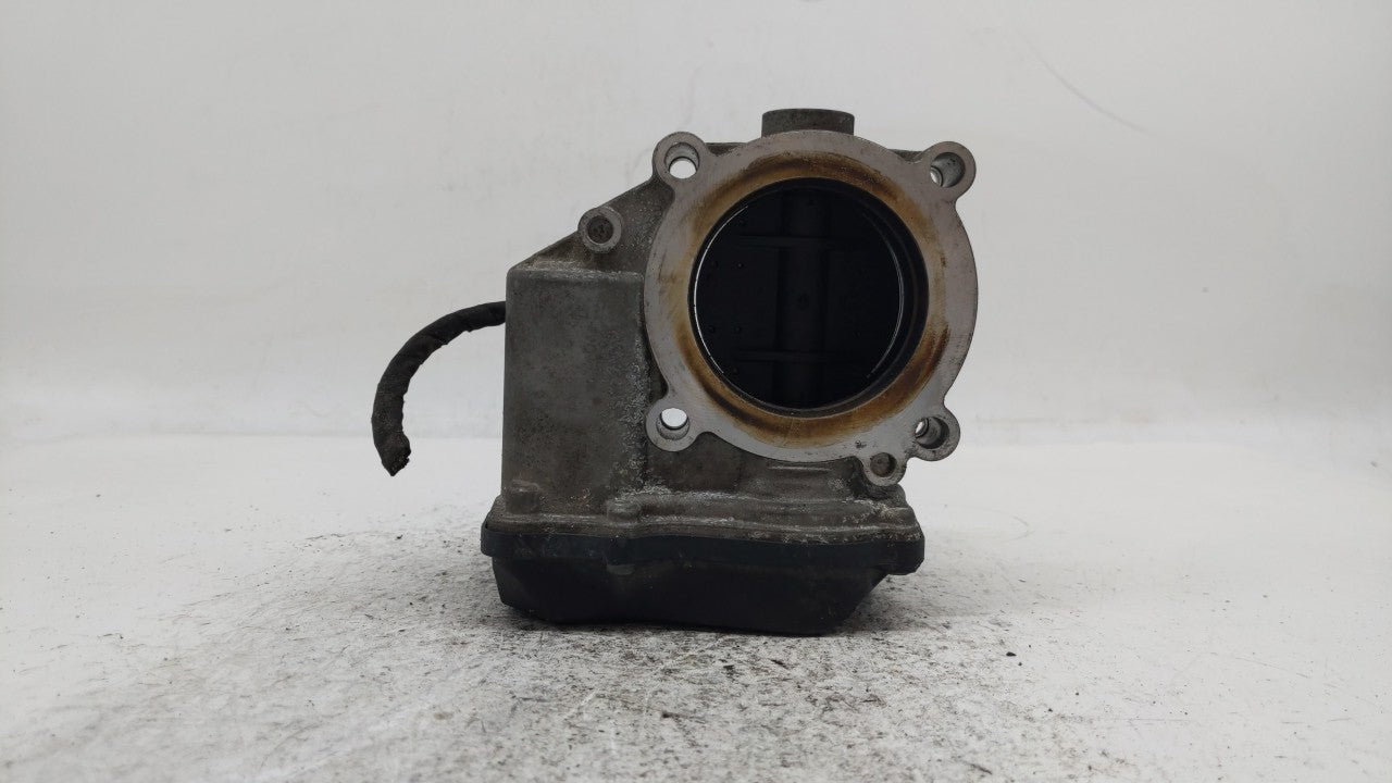 2009-2018 Volkswagen Tiguan Throttle Body P/N:06F 133 062 J 06F 133 062 T Fits OEM Used Auto Parts - Oemusedautoparts1.com