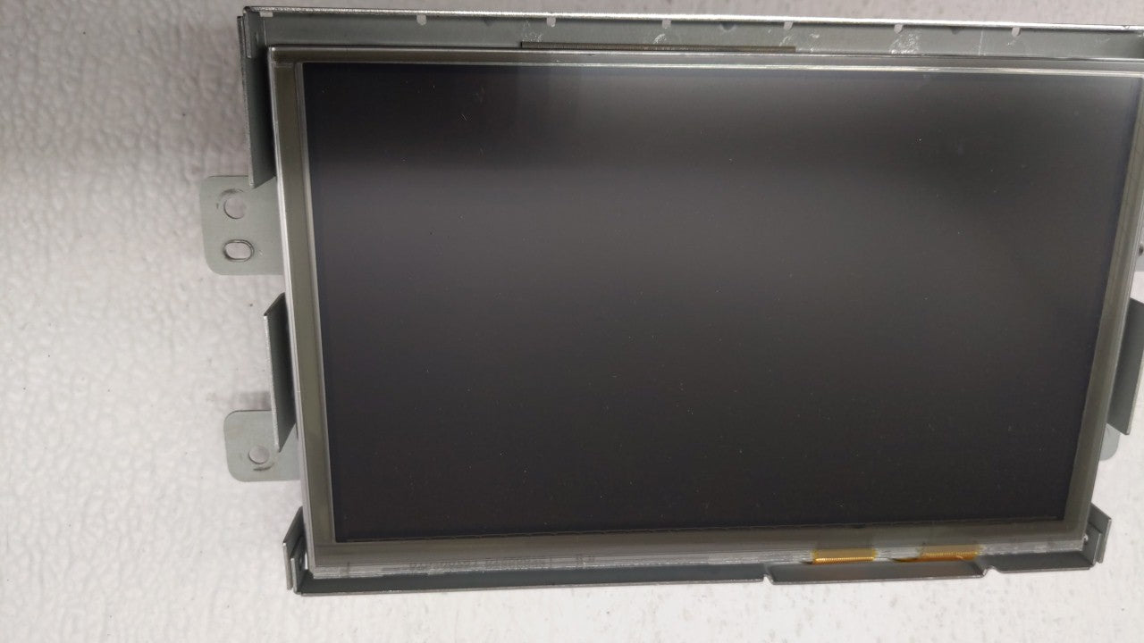 2017-2018 Jaguar Xe Information Display Screen - Oemusedautoparts1.com