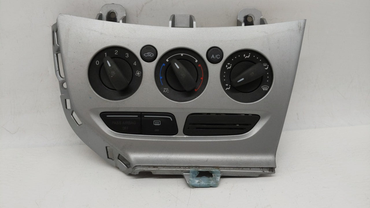 2013-2014 Ford Focus Ac Heater Climate Control Temperature Oem - Oemusedautoparts1.com