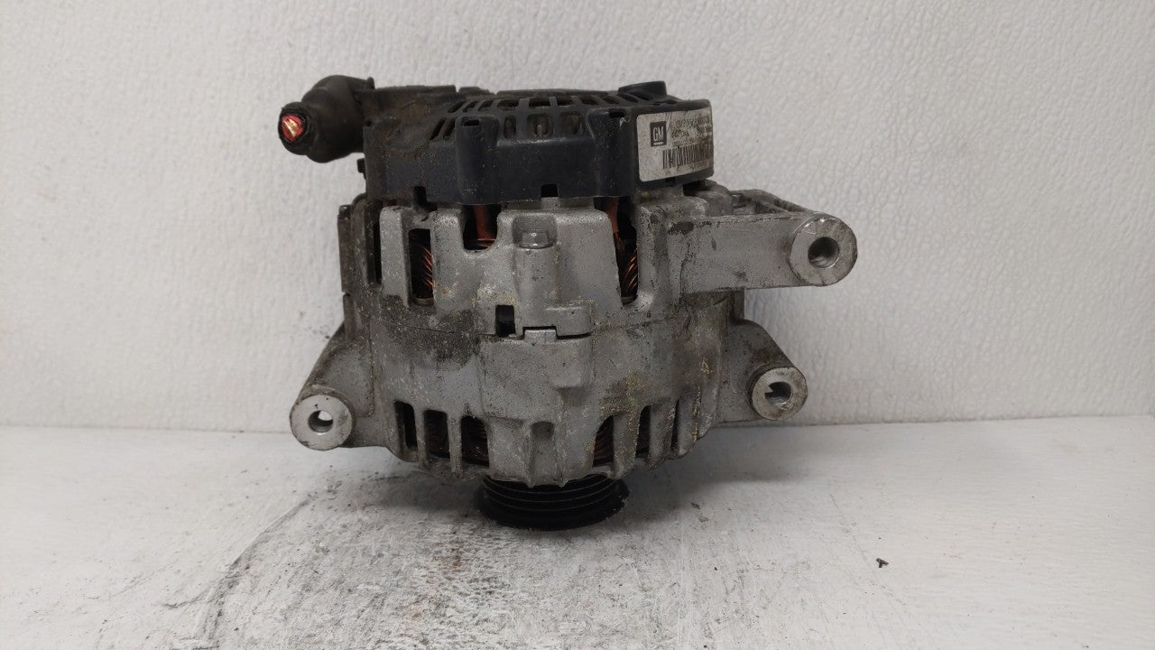 2010-2017 Gmc Terrain Alternator Replacement Generator Charging Assembly Engine OEM P/N:13500315 13588328 Fits OEM Used Auto Parts - Oemusedautoparts1.com