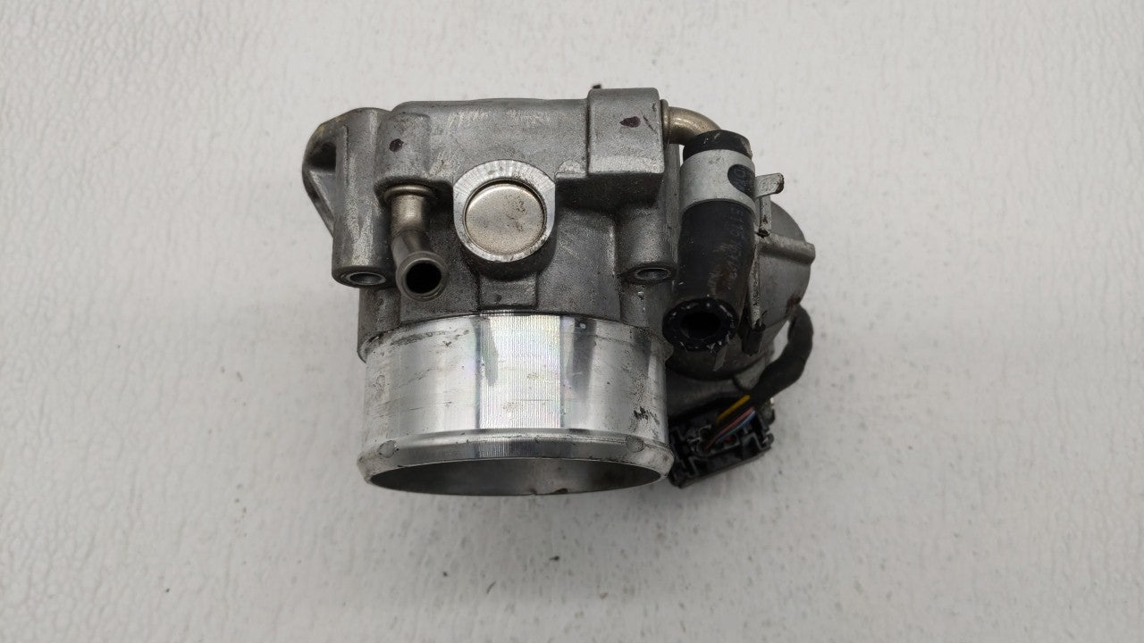 2011-2015 Kia Optima Throttle Body P/N:35100-2G700 Fits 2011 2012 2013 2014 2015 2016 OEM Used Auto Parts - Oemusedautoparts1.com