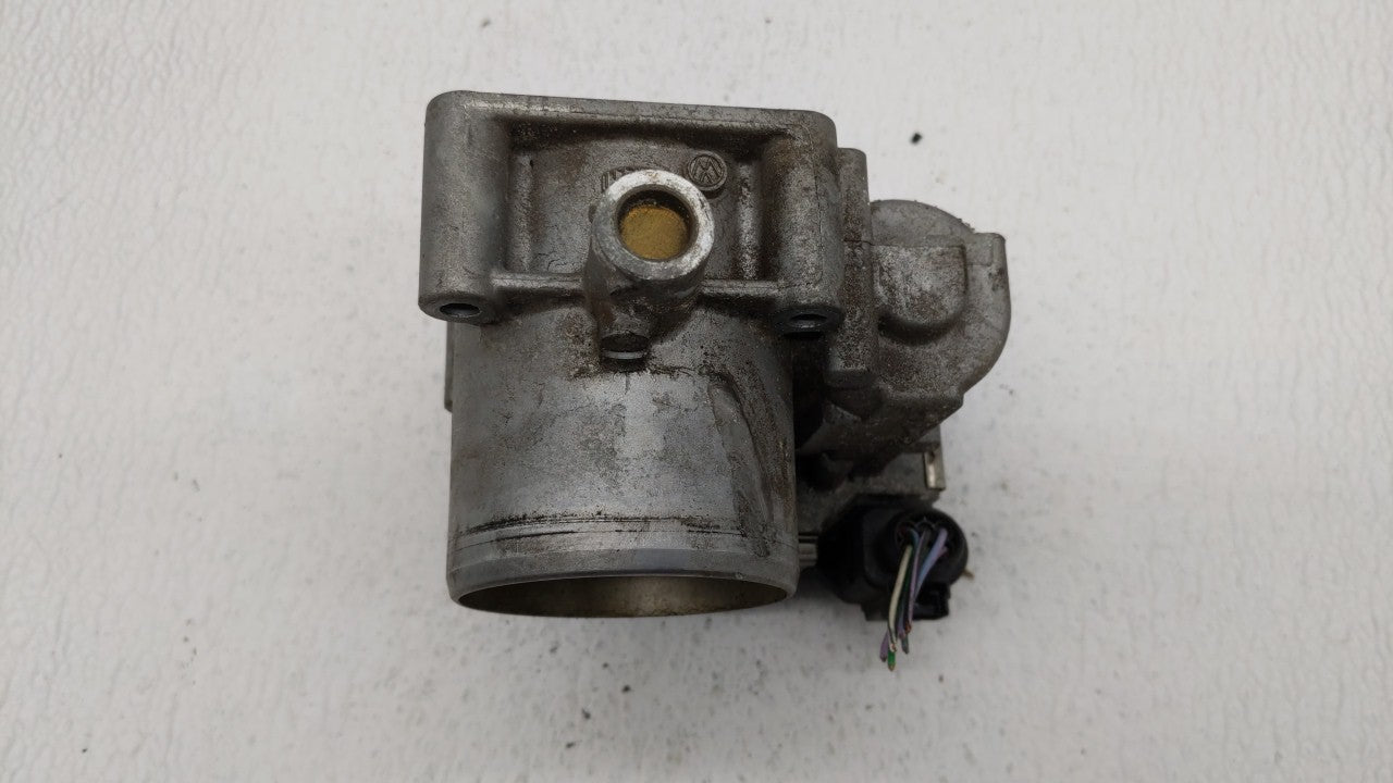 2013-2018 Volkswagen Jetta Throttle Body P/N:03F133062B Fits 2013 2014 2015 2016 2017 2018 OEM Used Auto Parts - Oemusedautoparts1.com