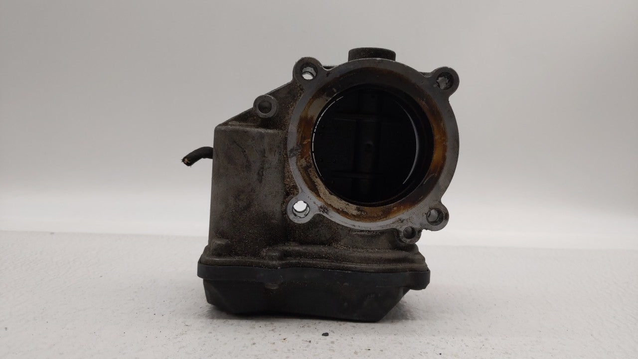 2009-2017 Volkswagen Cc Throttle Body P/N:06F 133 062 J 06F 133 062 T Fits OEM Used Auto Parts - Oemusedautoparts1.com