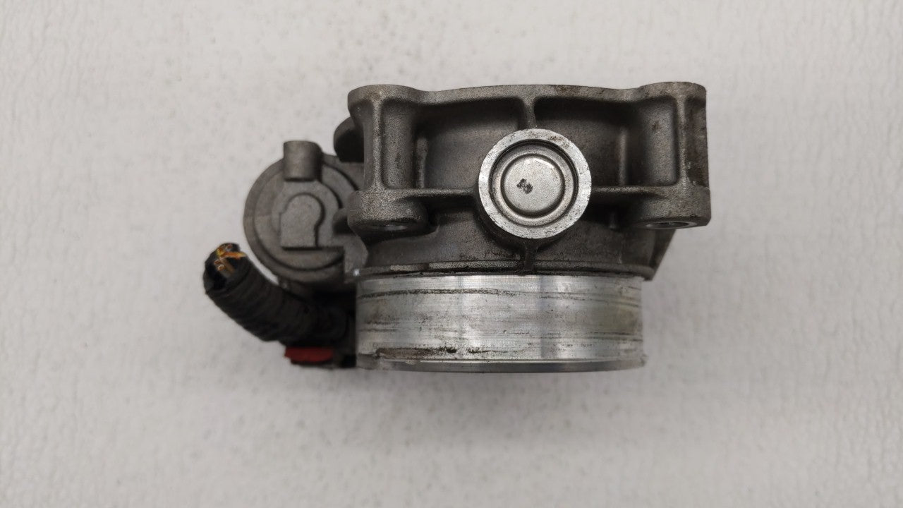 2012-2015 Chevrolet Camaro Throttle Body P/N:12632172BA 12670981AA Fits 2012 2013 2014 2015 2016 2017 2018 2019 2020 2021 2022 OEM Used Auto Parts - Oemusedautoparts1.com