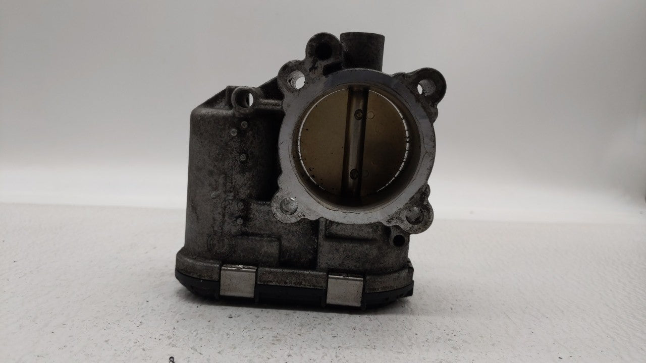 2013-2014 Ford Fusion Throttle Body P/N:7S7G-9F991-CA Fits 2013 2014 2015 2016 2017 2018 2019 OEM Used Auto Parts - Oemusedautoparts1.com