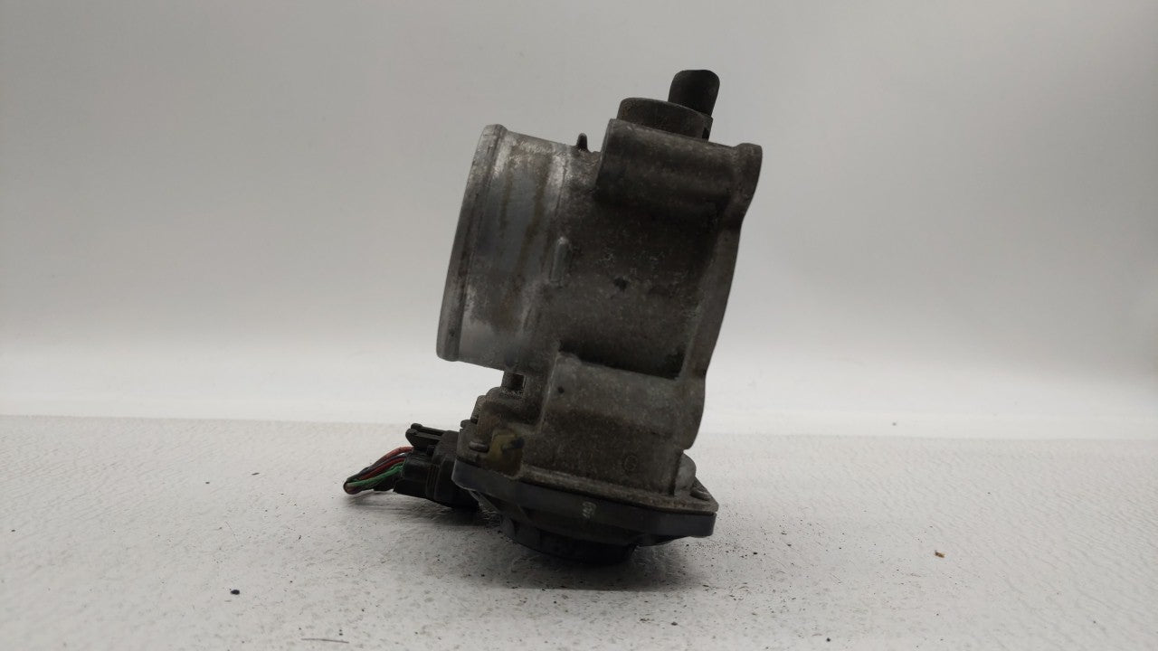 2011-2018 Toyota Corolla Throttle Body P/N:22030-0T080 Fits 2011 2012 2013 2014 2015 2016 2017 2018 OEM Used Auto Parts - Oemusedautoparts1.com