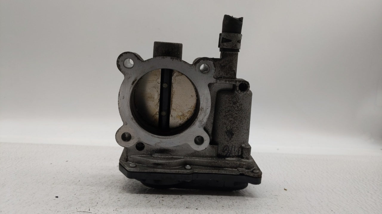 2011-2018 Toyota Corolla Throttle Body P/N:22030-0T080 Fits 2011 2012 2013 2014 2015 2016 2017 2018 OEM Used Auto Parts - Oemusedautoparts1.com