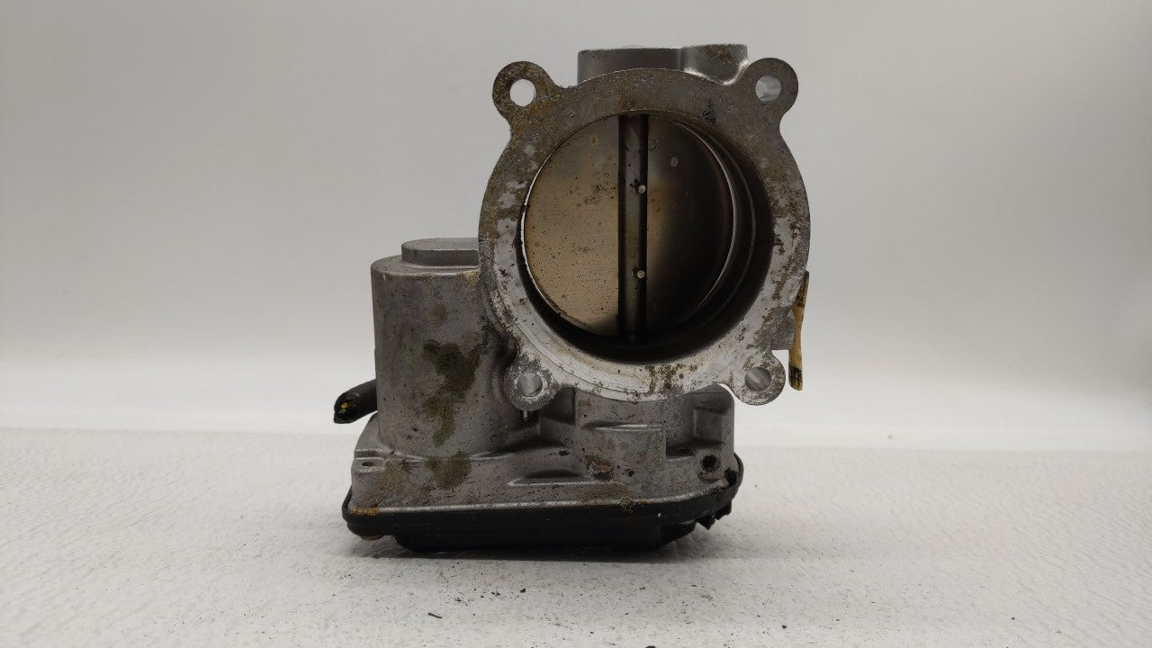 2011-2019 Ford Explorer Throttle Body P/N:AT4E-9F991-EL AT4E-EH Fits 2011 2012 2013 2014 2015 2016 2017 2018 2019 OEM Used Auto Parts - Oemusedautoparts1.com