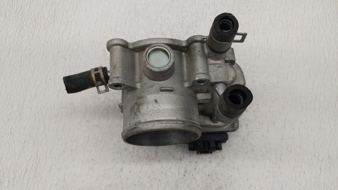 2012-2019 Hyundai Accent Throttle Body P/N:35100-2B300 Fits 2012 2013 2014 2015 2016 2017 2018 2019 OEM Used Auto Parts - Oemusedautoparts1.com