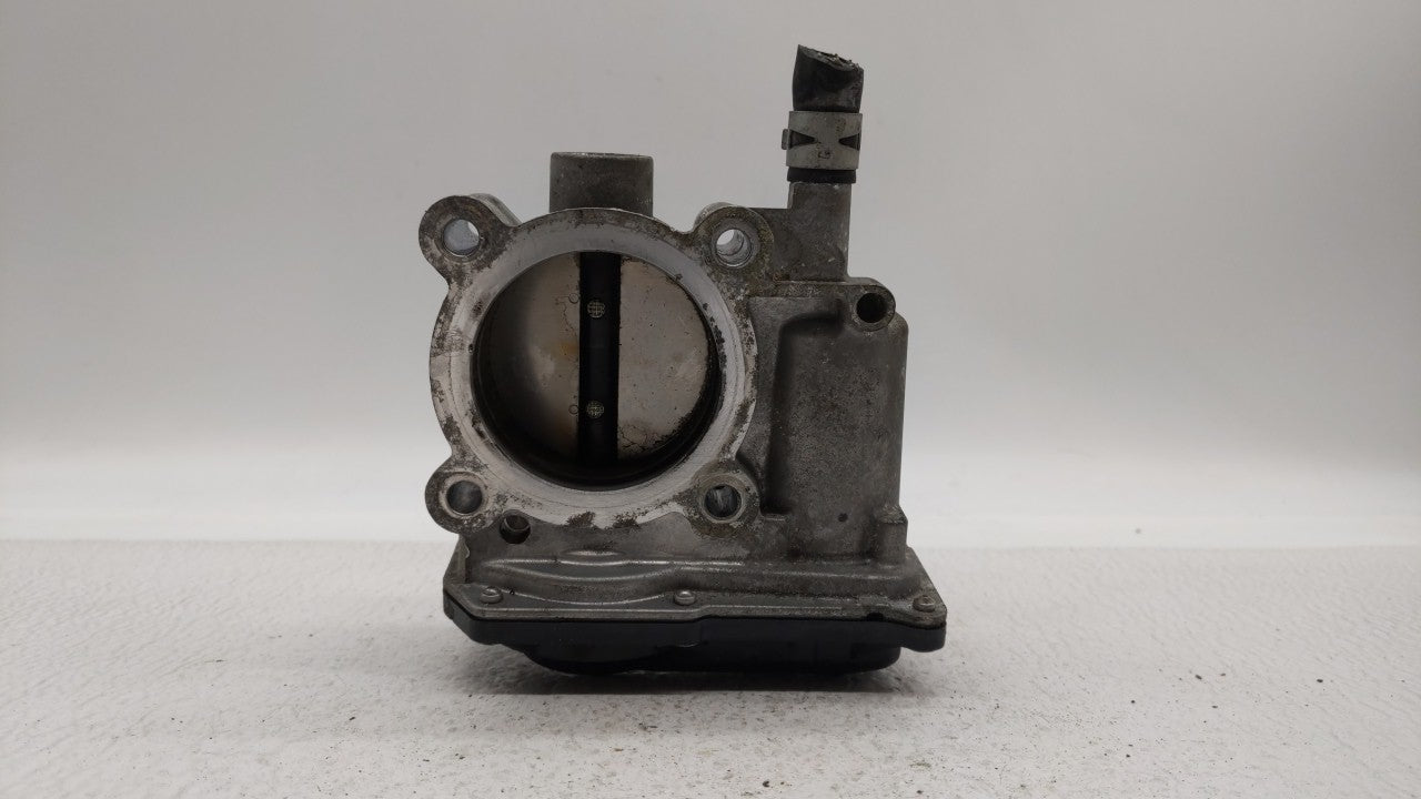 2011-2018 Toyota Corolla Throttle Body P/N:22030-0T080 Fits 2011 2012 2013 2014 2015 2016 2017 2018 OEM Used Auto Parts - Oemusedautoparts1.com