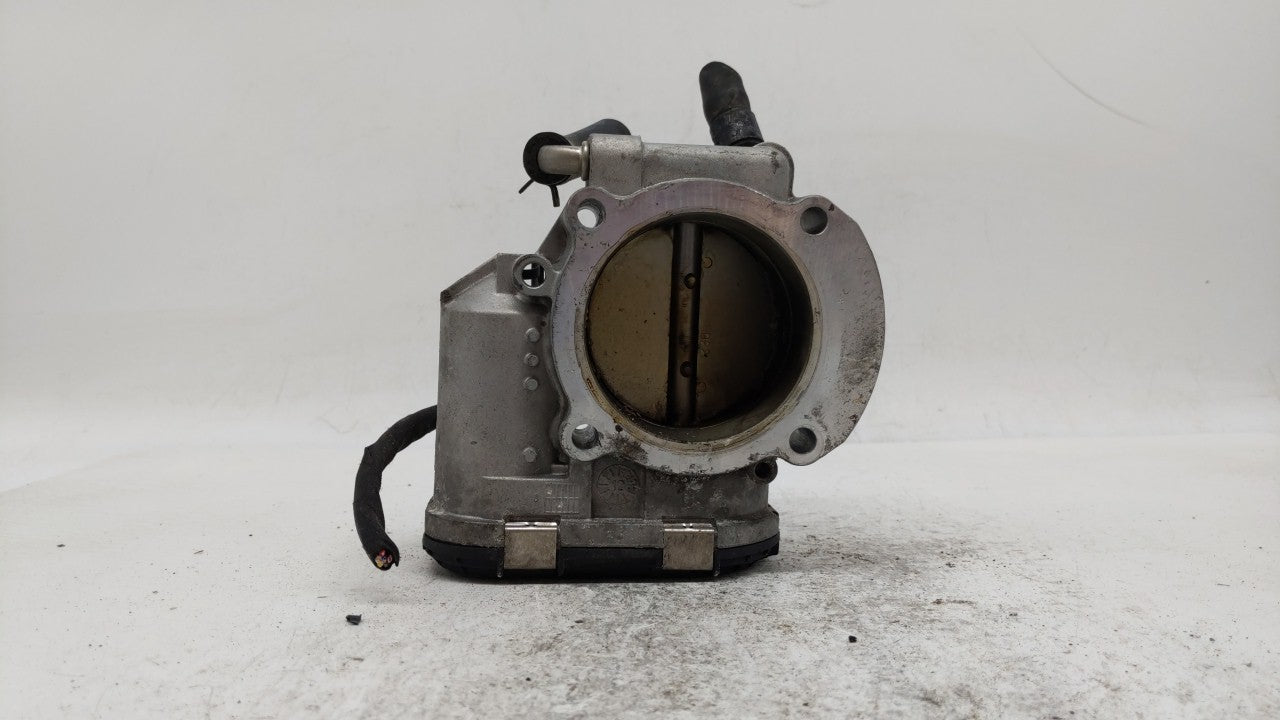 2011-2014 Hyundai Sonata Throttle Body P/N:35100-2G700 Fits 2011 2012 2013 2014 2015 2016 OEM Used Auto Parts - Oemusedautoparts1.com