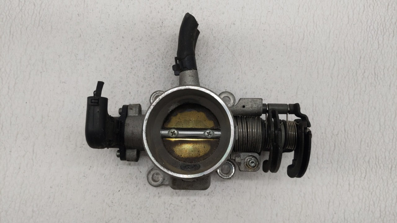 2007-2012 Hyundai Elantra Throttle Body P/N:55100-23950 35100-23950 Fits 2007 2008 2009 2010 2011 2012 OEM Used Auto Parts - Oemusedautoparts1.com