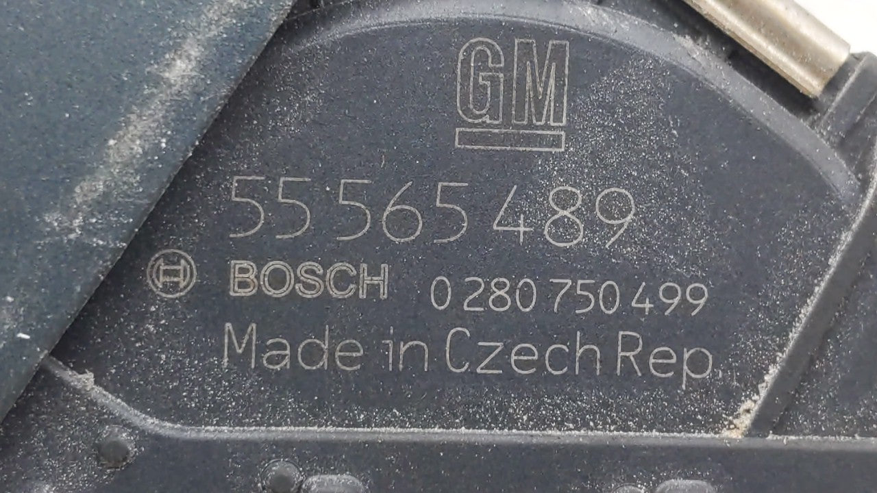 2013-2019 Buick Encore Throttle Body P/N:55565489 12644239AA Fits 2011 2012 2013 2014 2015 2016 2017 2018 2019 OEM Used Auto Parts - Oemusedautoparts1.com