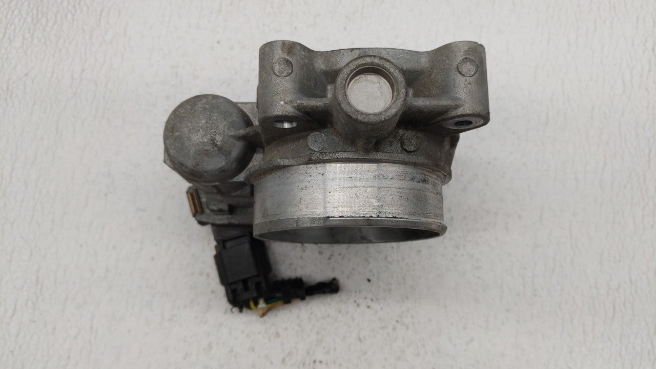 2006-2007 Buick Terraza Throttle Body P/N:7Y21 01261 A RME72-1A 7029 Fits 2006 2007 2008 2009 2010 2011 OEM Used Auto Parts - Oemusedautoparts1.com