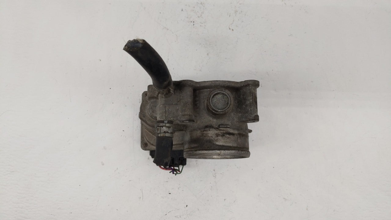 2011-2018 Toyota Corolla Throttle Body P/N:22030-0T080 Fits 2011 2012 2013 2014 2015 2016 2017 2018 OEM Used Auto Parts - Oemusedautoparts1.com